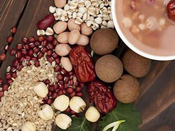 健康零食如(rú)養生(shēng)食材越來(lái)越受歡迎